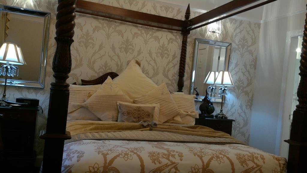 Aaran Lodge Guest House เอดินบะระ ภายนอก รูปภาพ