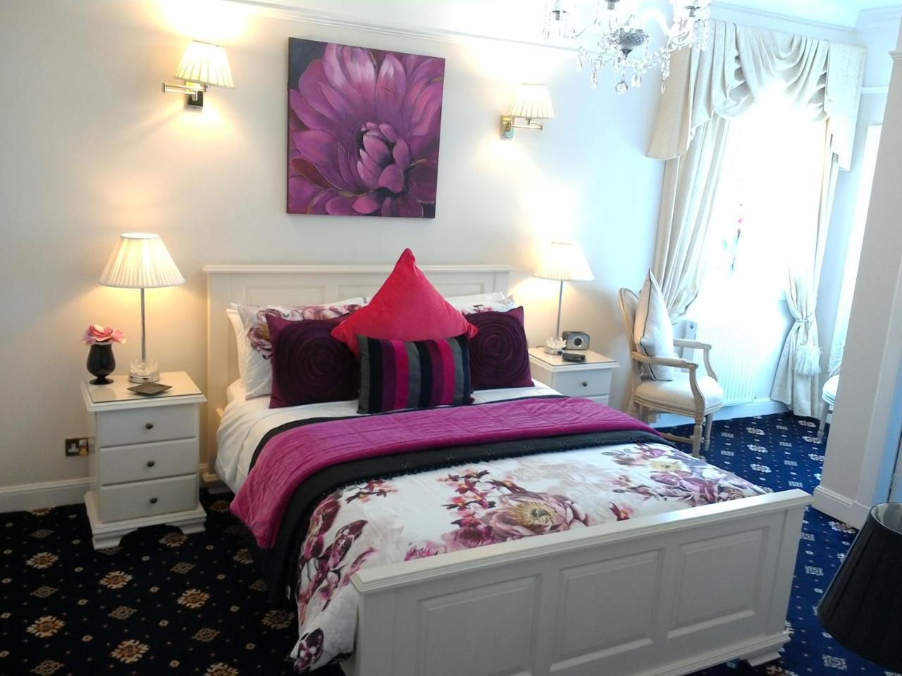 Aaran Lodge Guest House เอดินบะระ ภายนอก รูปภาพ