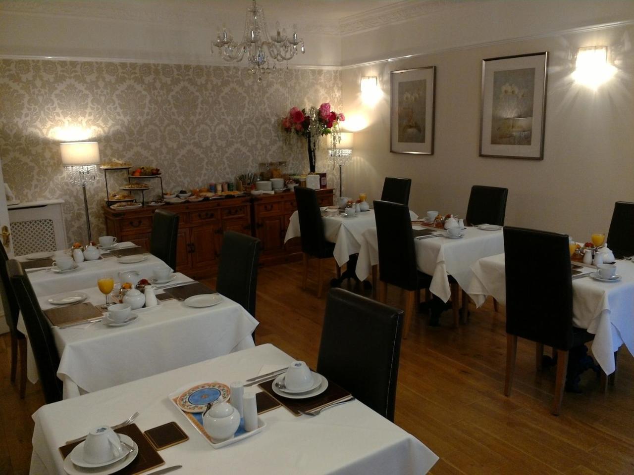 Aaran Lodge Guest House เอดินบะระ ภายนอก รูปภาพ